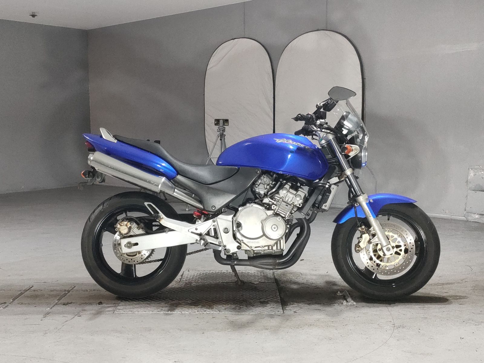 Honda HORNET250