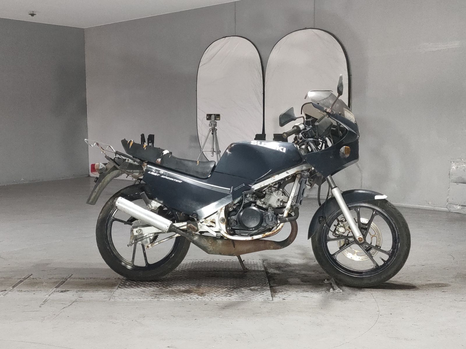Suzuki RG125