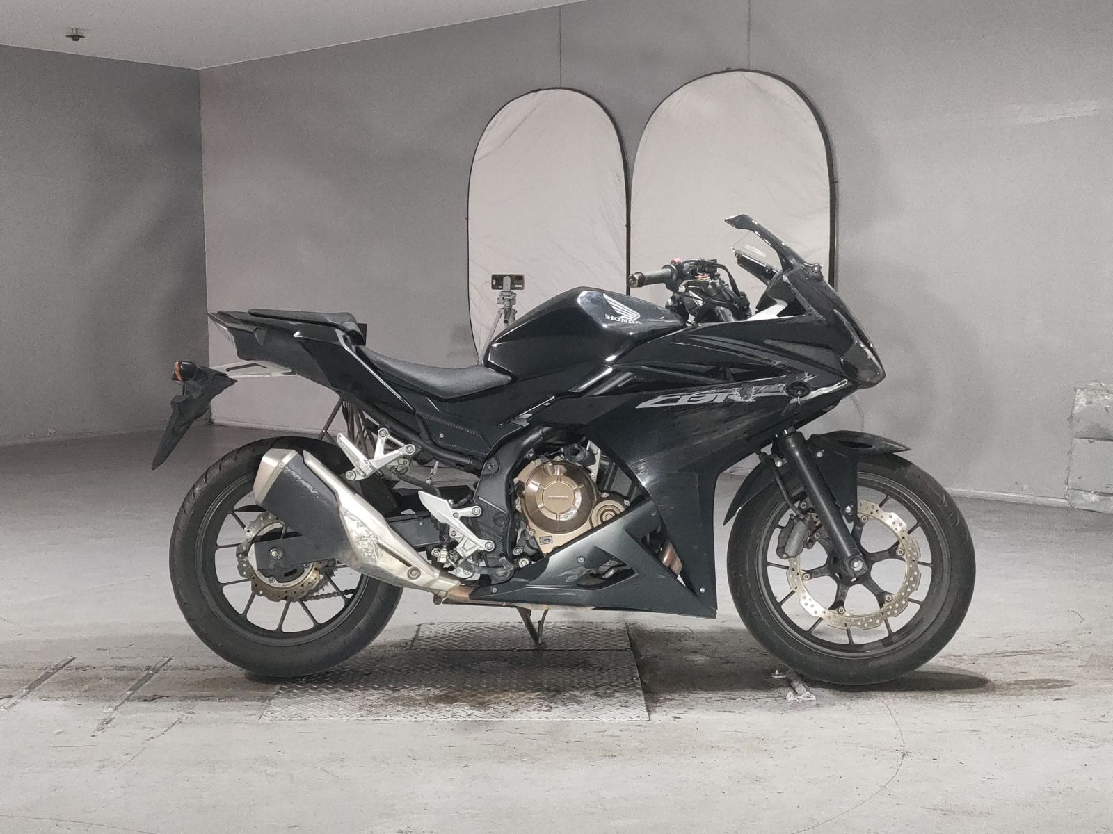 Honda CBR400R
