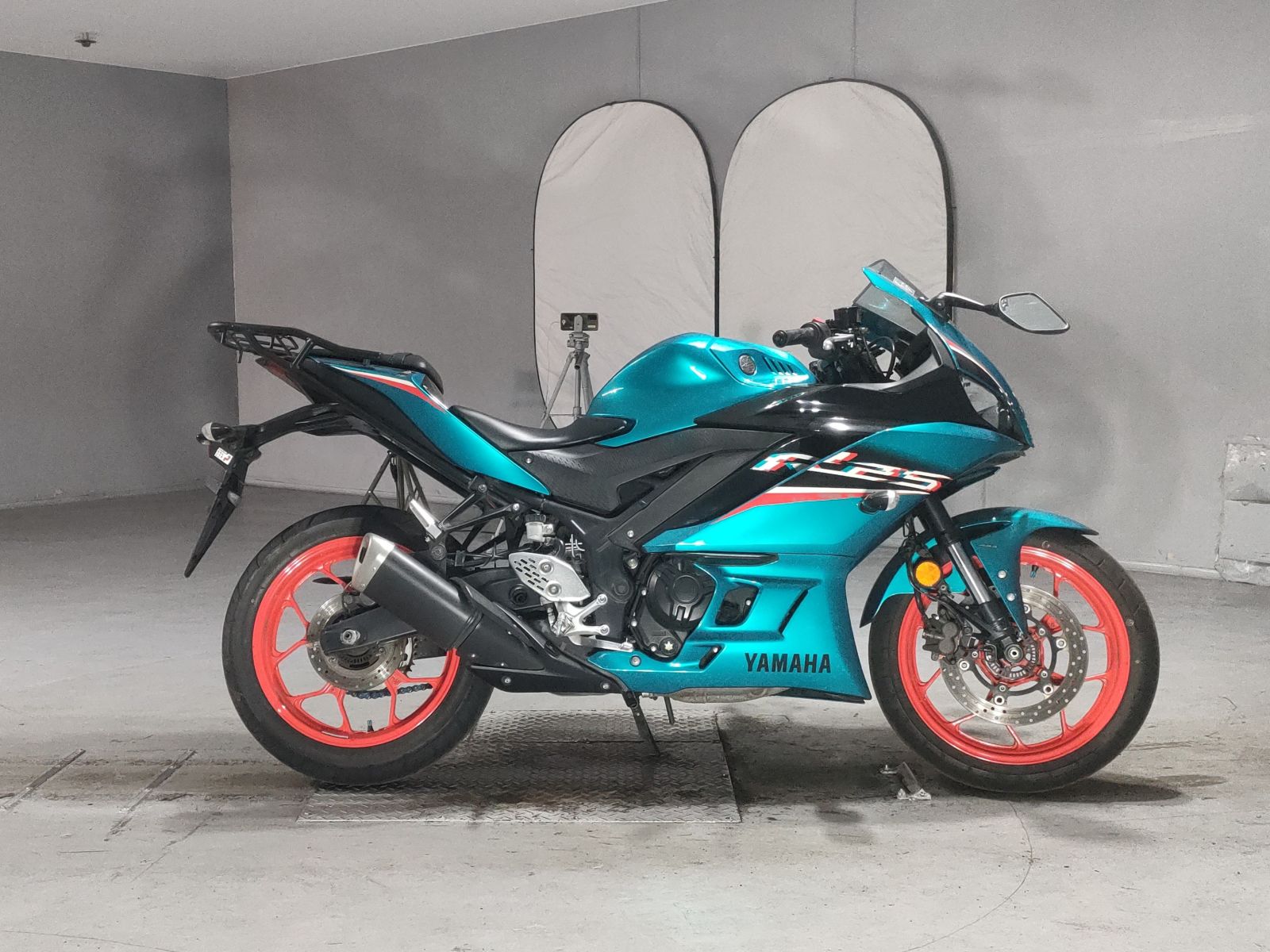 Yamaha YZF-R25