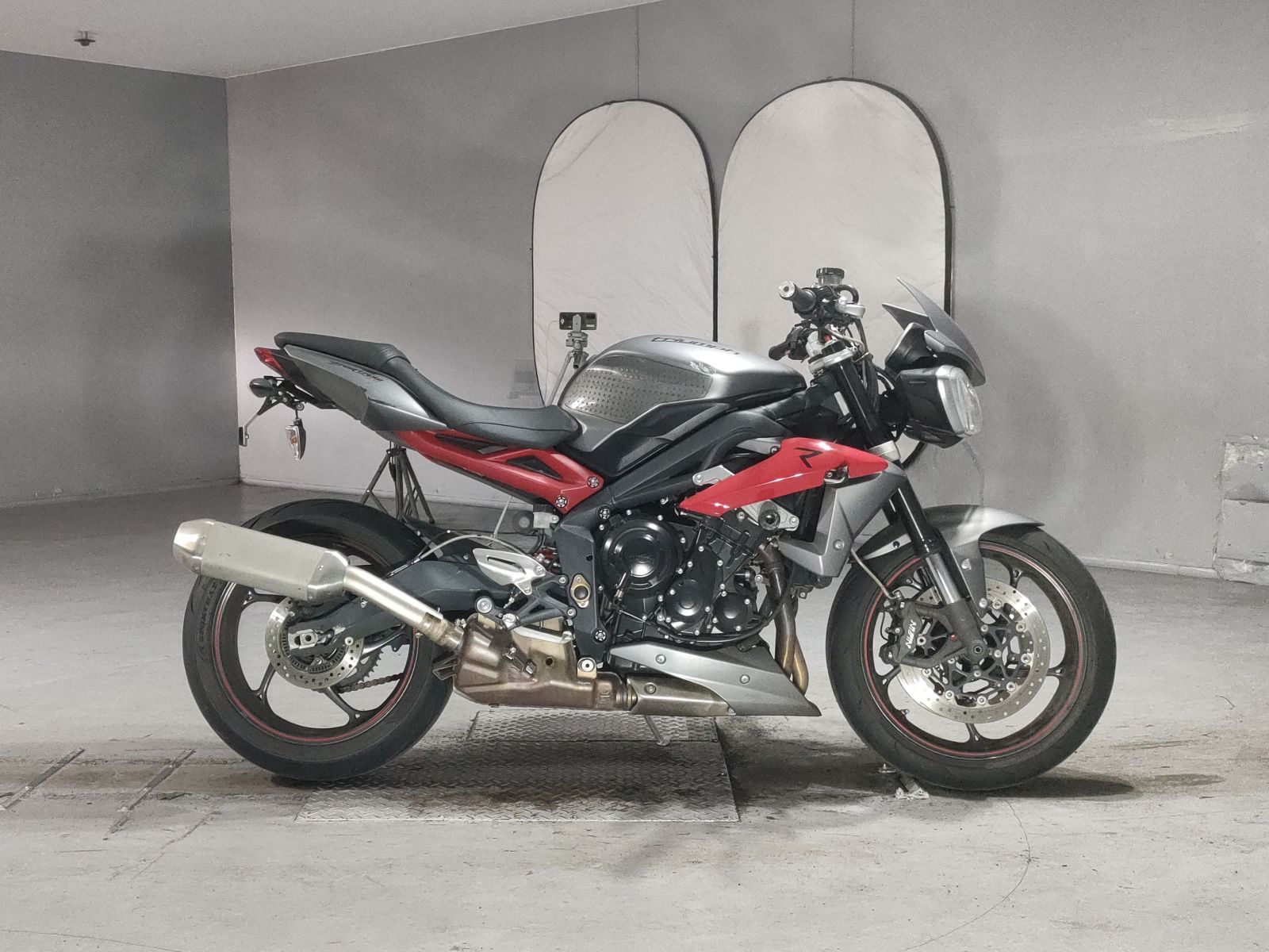 Triumph TRIUMPH STREET TRIPLE R