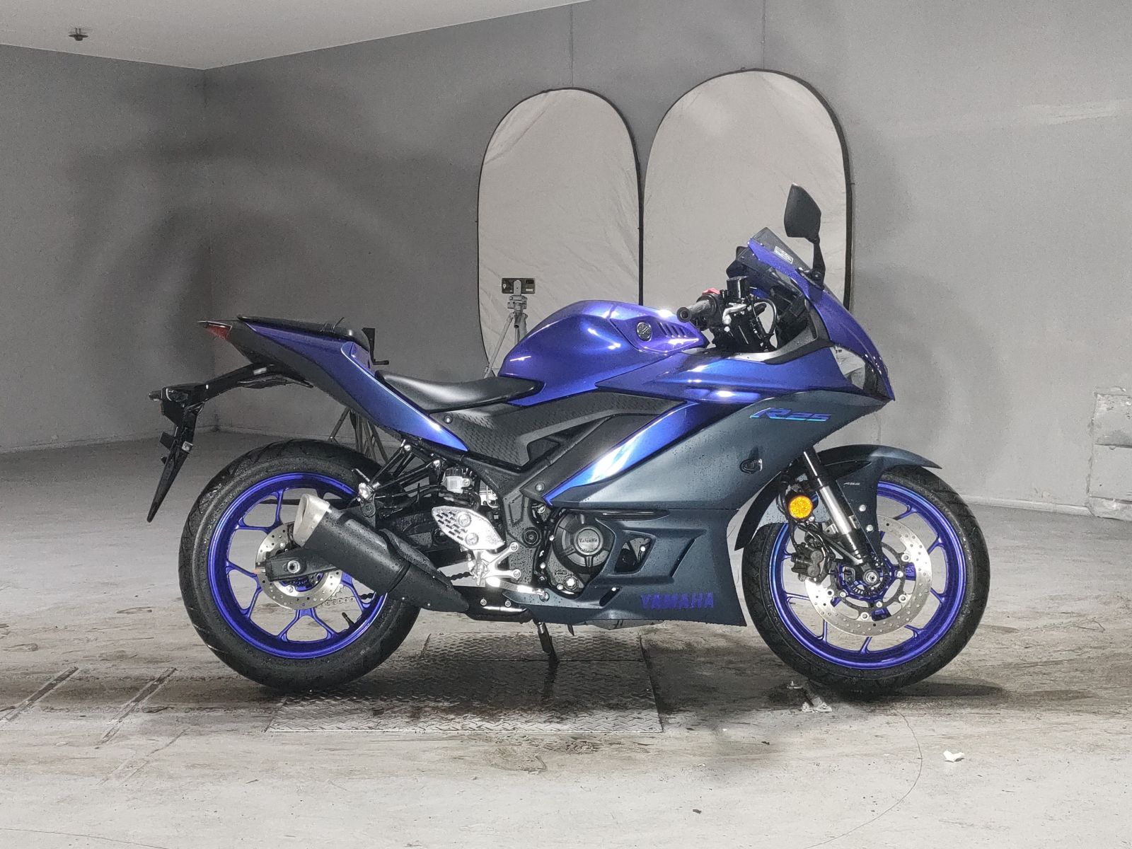 Yamaha YZF-R25