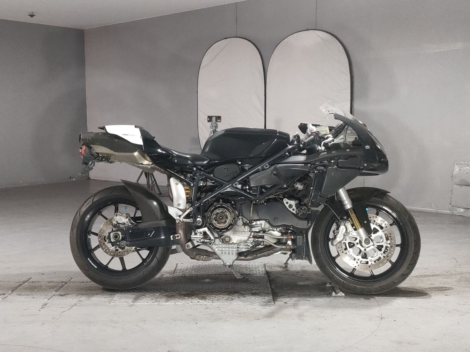 OTHER DUCATI 999 BIPOSTO