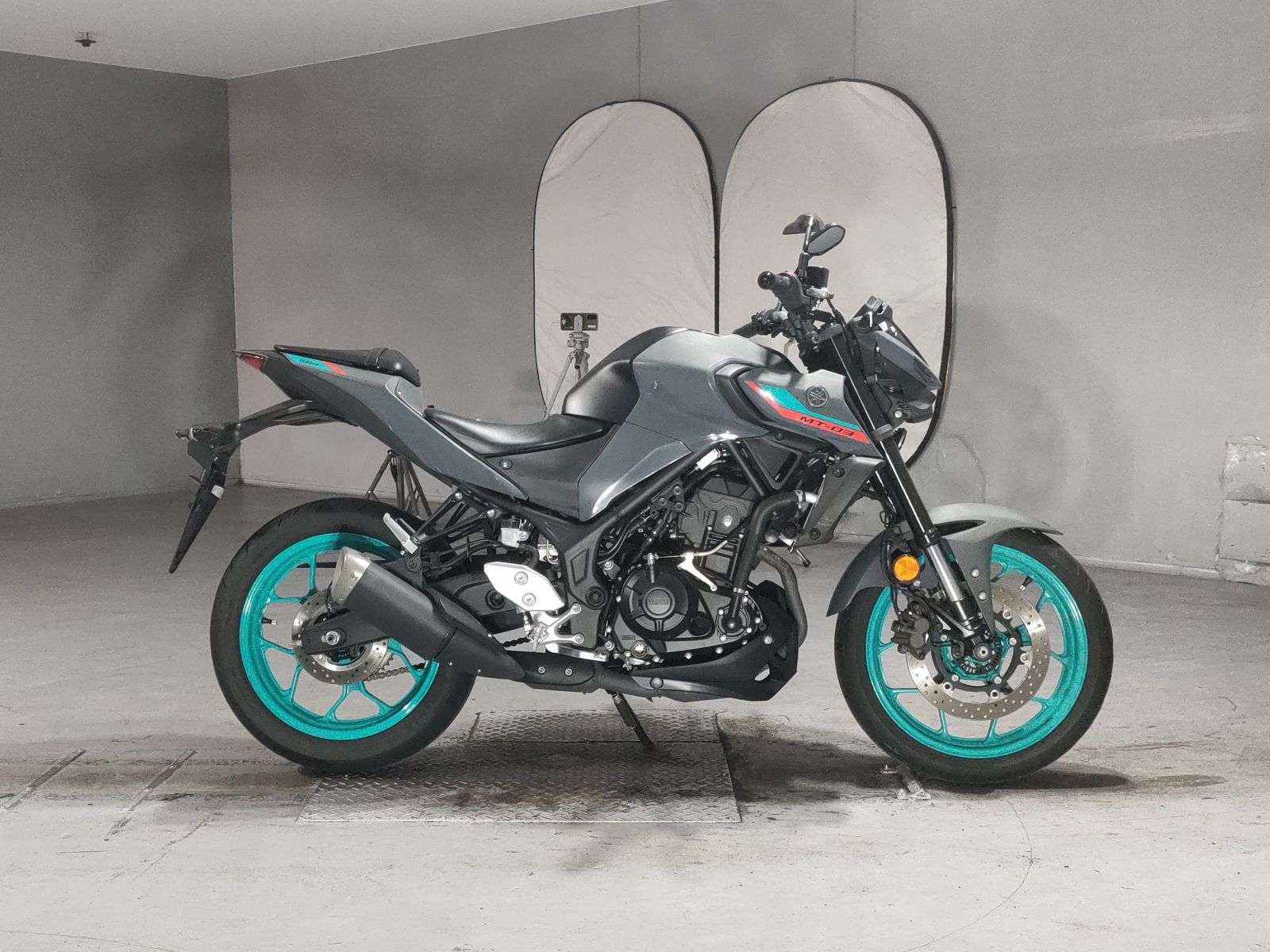 Yamaha MT-03