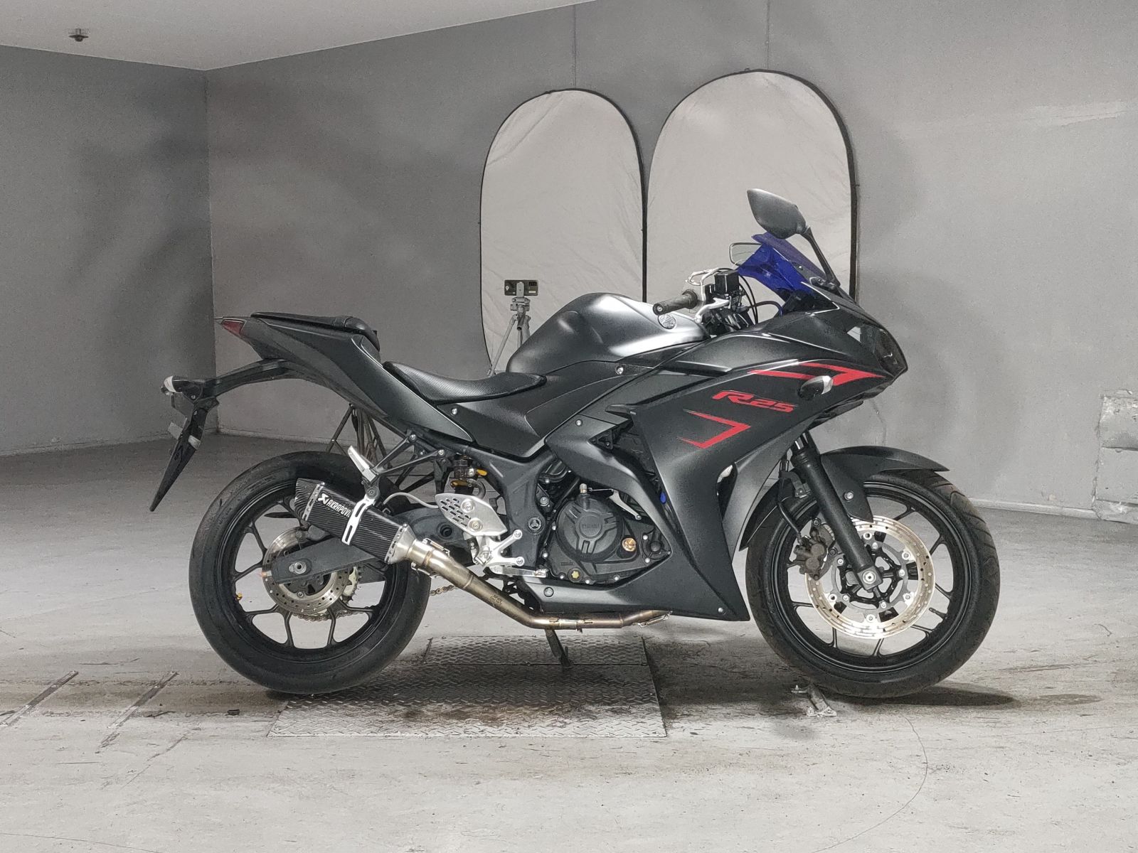 Yamaha YZF-R25