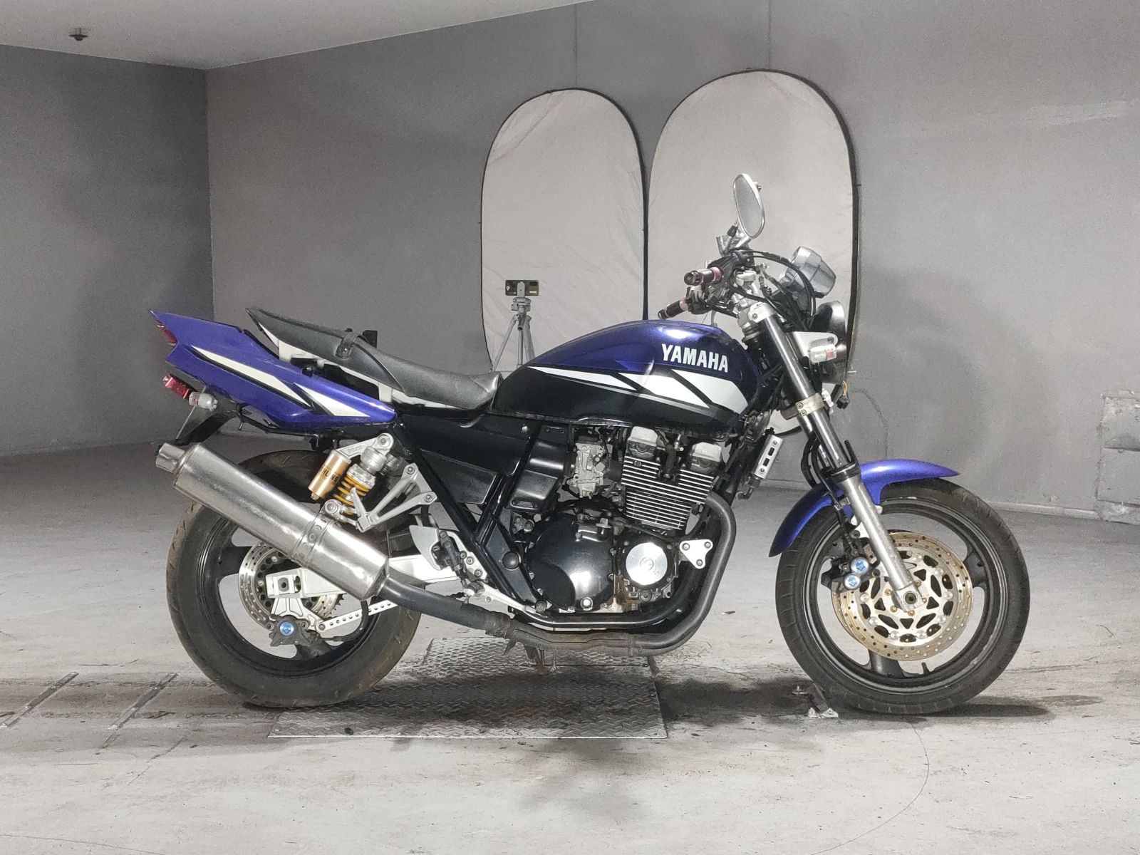 Yamaha XJR400R-1