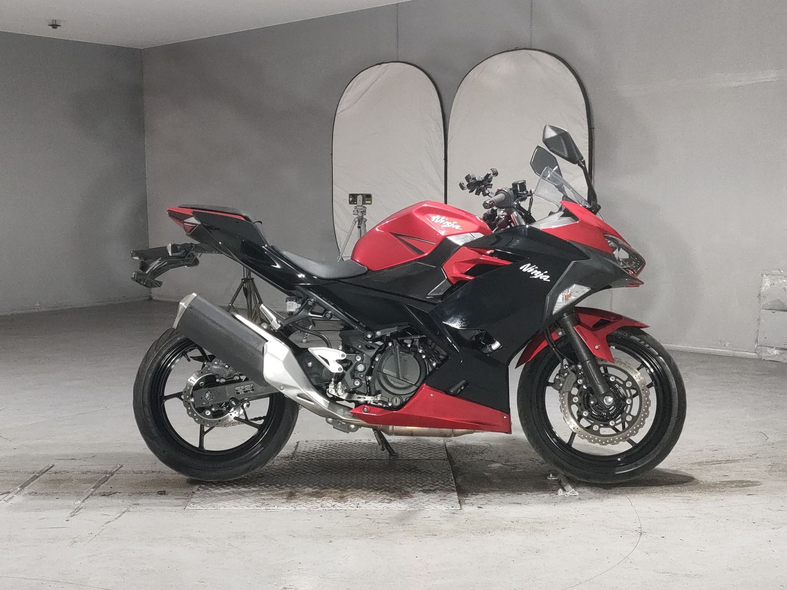 Kawasaki NINJA400