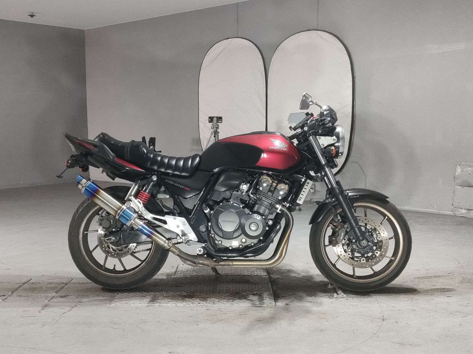 Honda CB400SFV-4