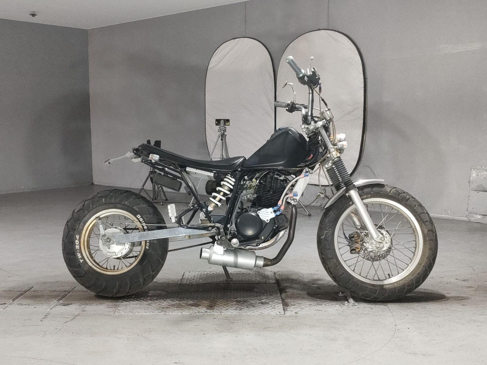 Yamaha TW225