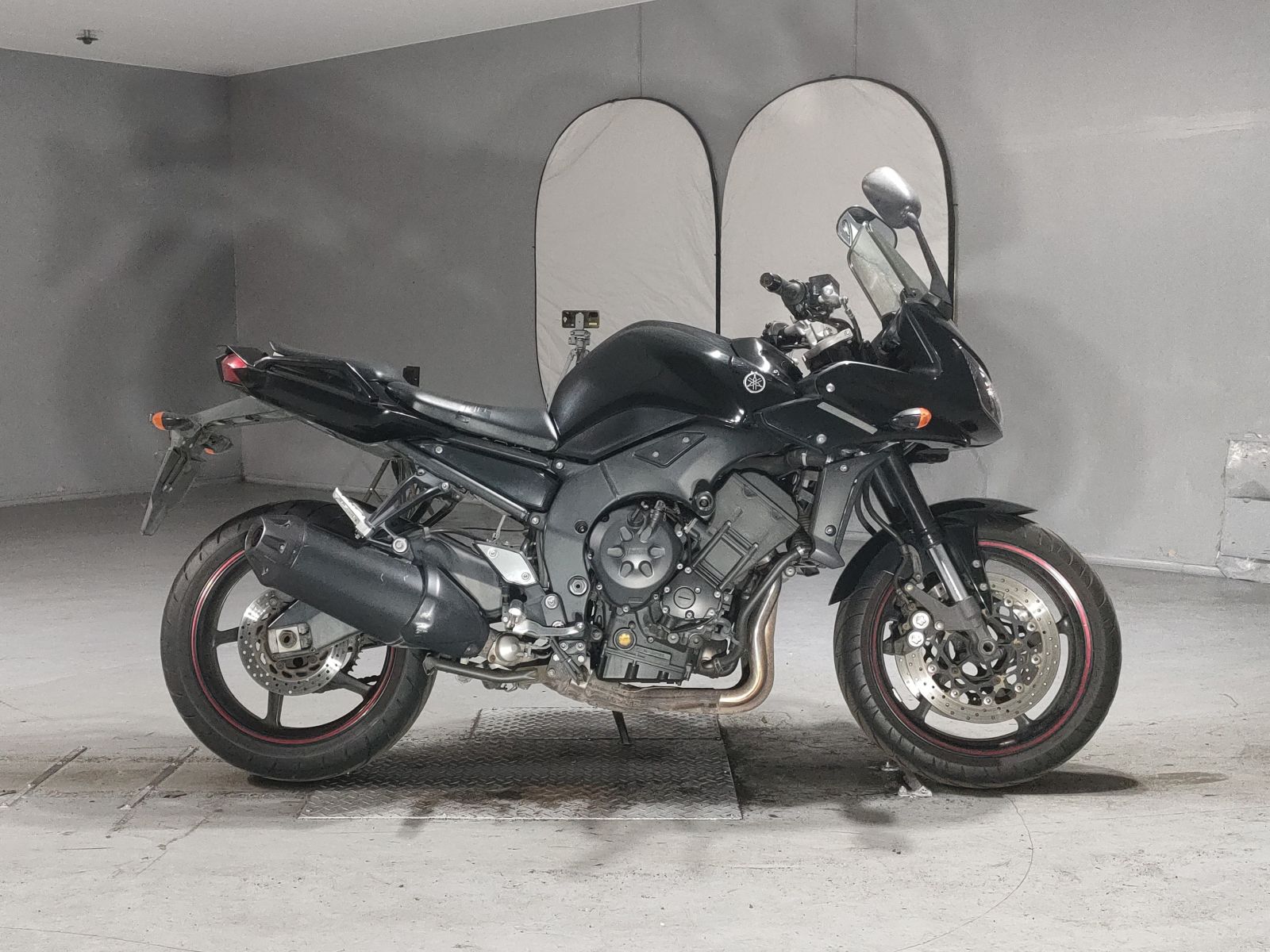 Yamaha FZ-1 FEATHER