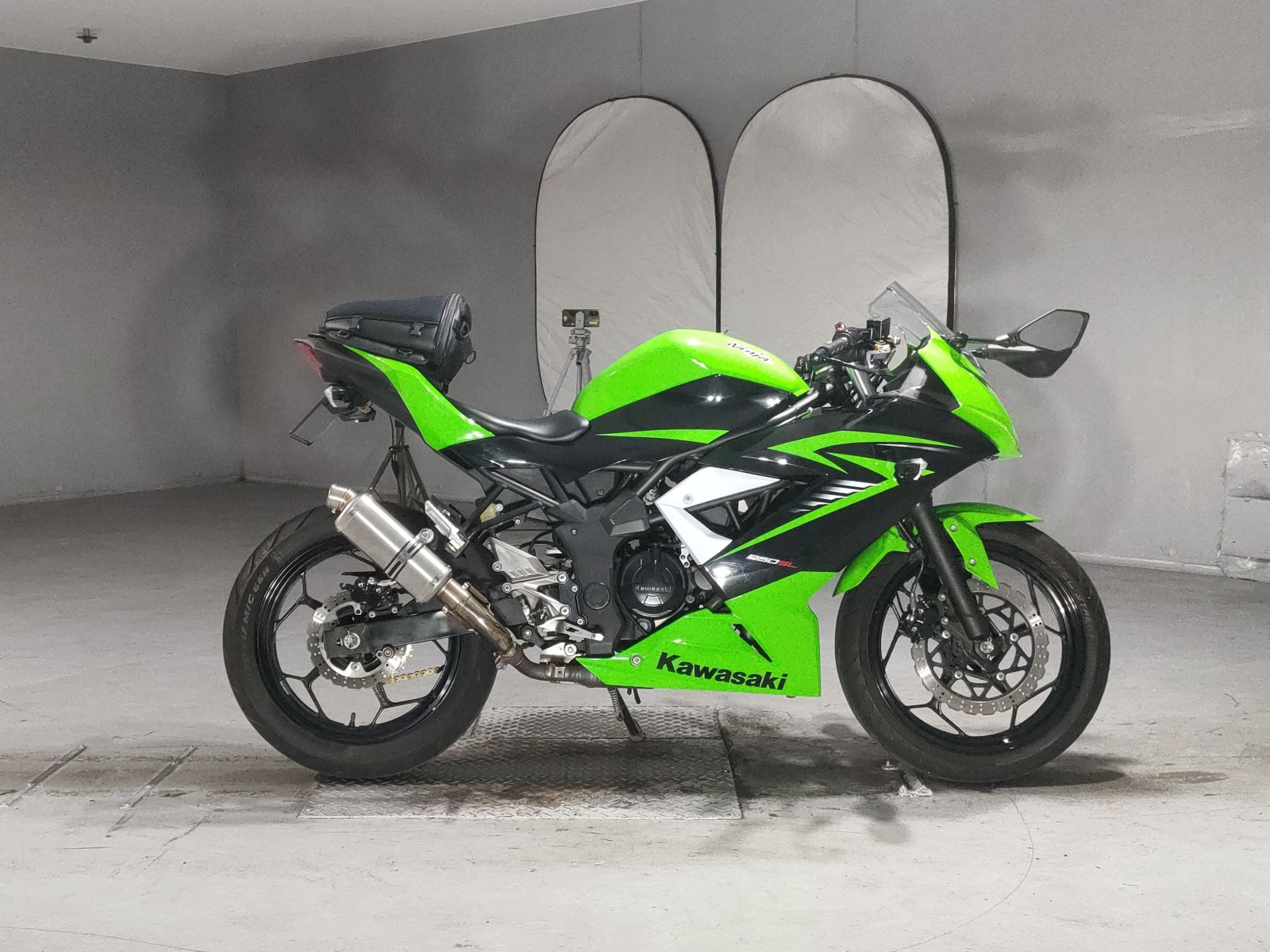 Kawasaki NINJA250SL