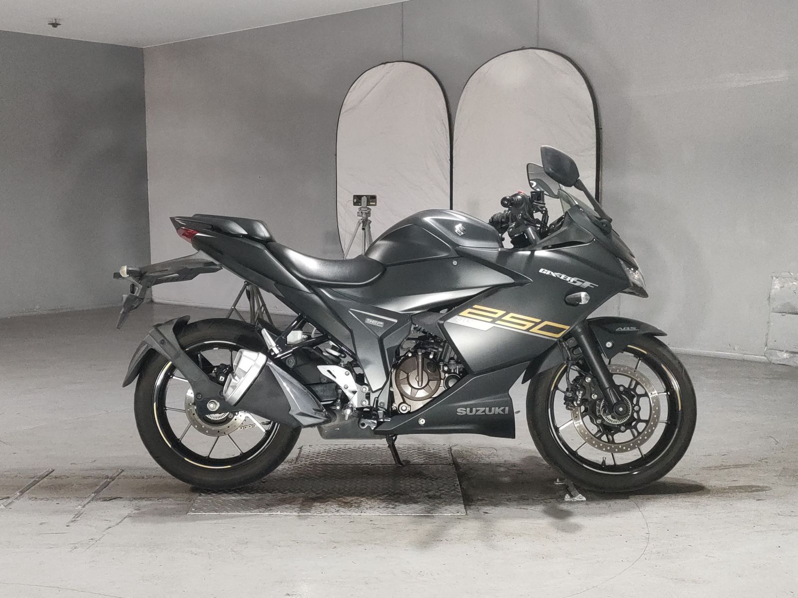 OTHER JIKUSA-SF250
