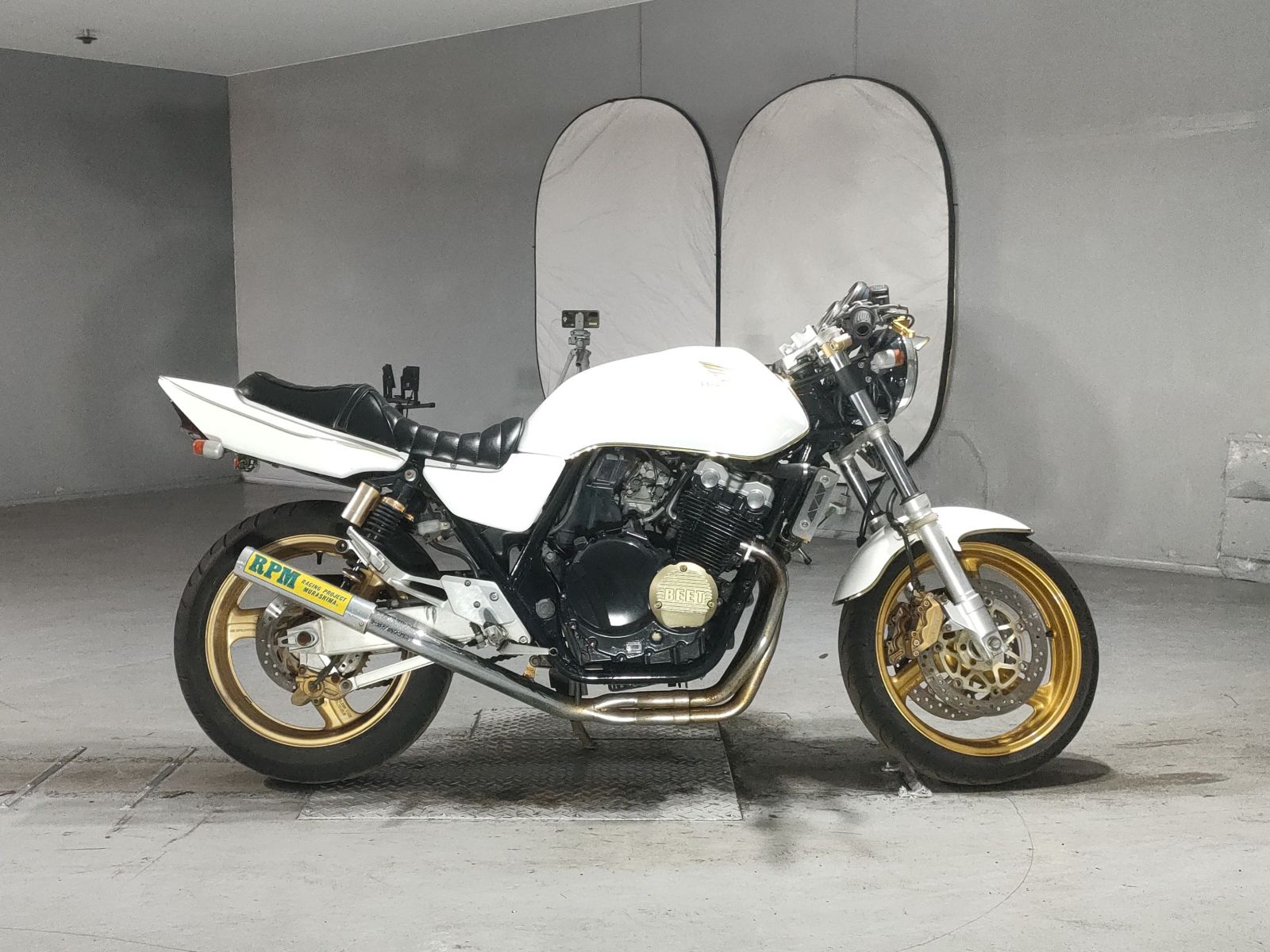 Honda CB400SFV-1