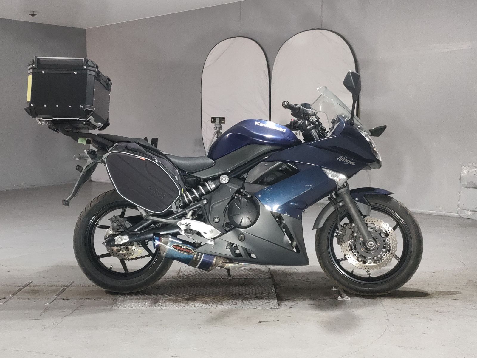 Kawasaki NINJA400R