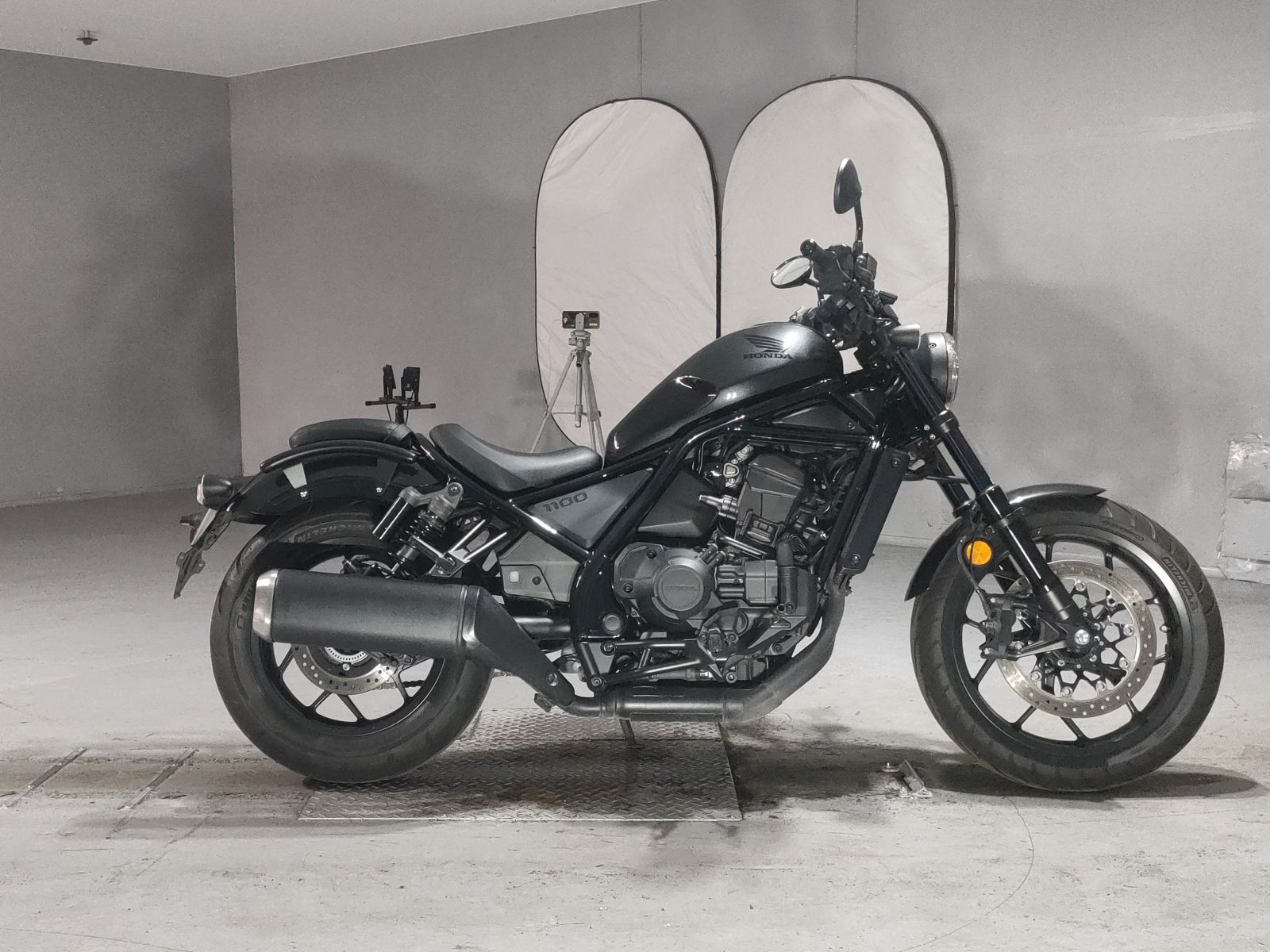 OTHER REBEL 1100DCT