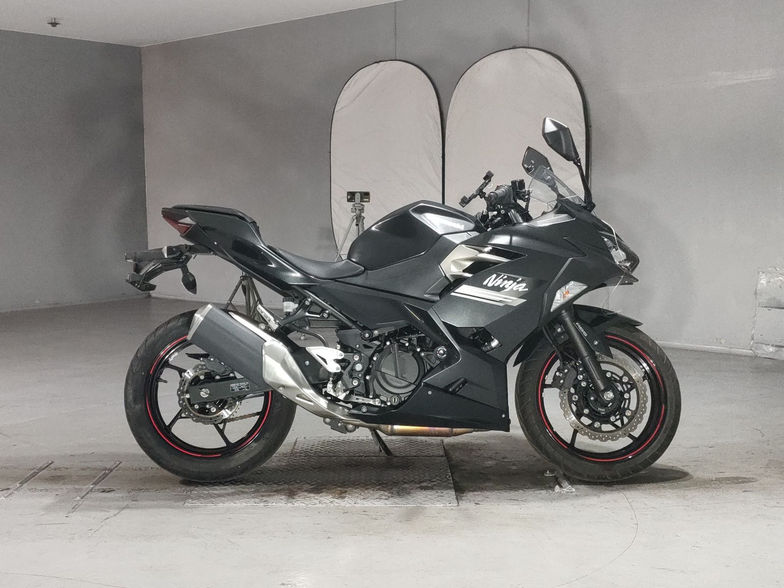 Kawasaki NINJA250