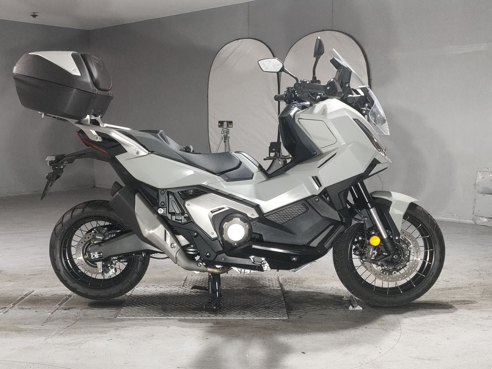 OTHER X-ADV