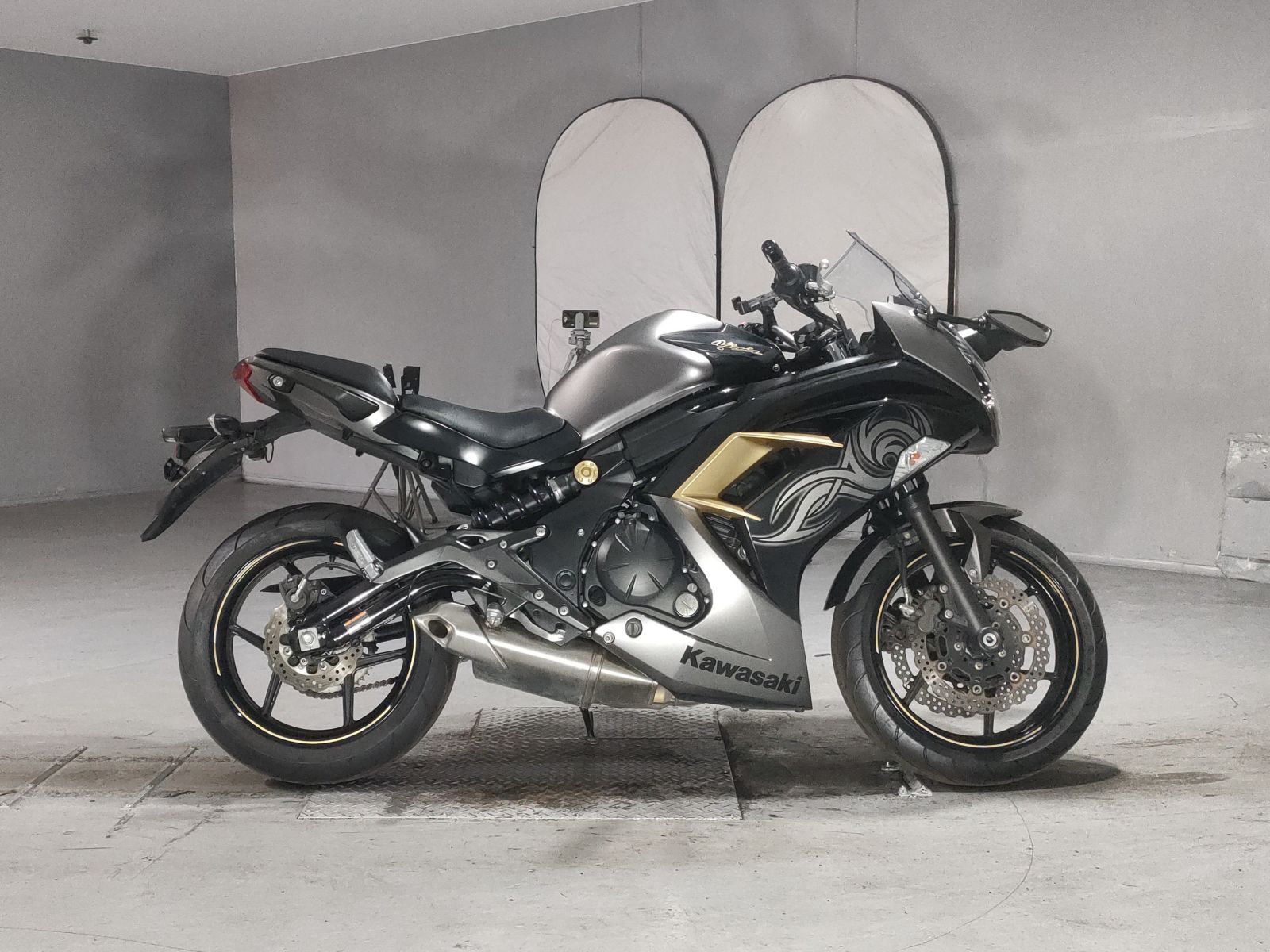 Kawasaki NINJA400