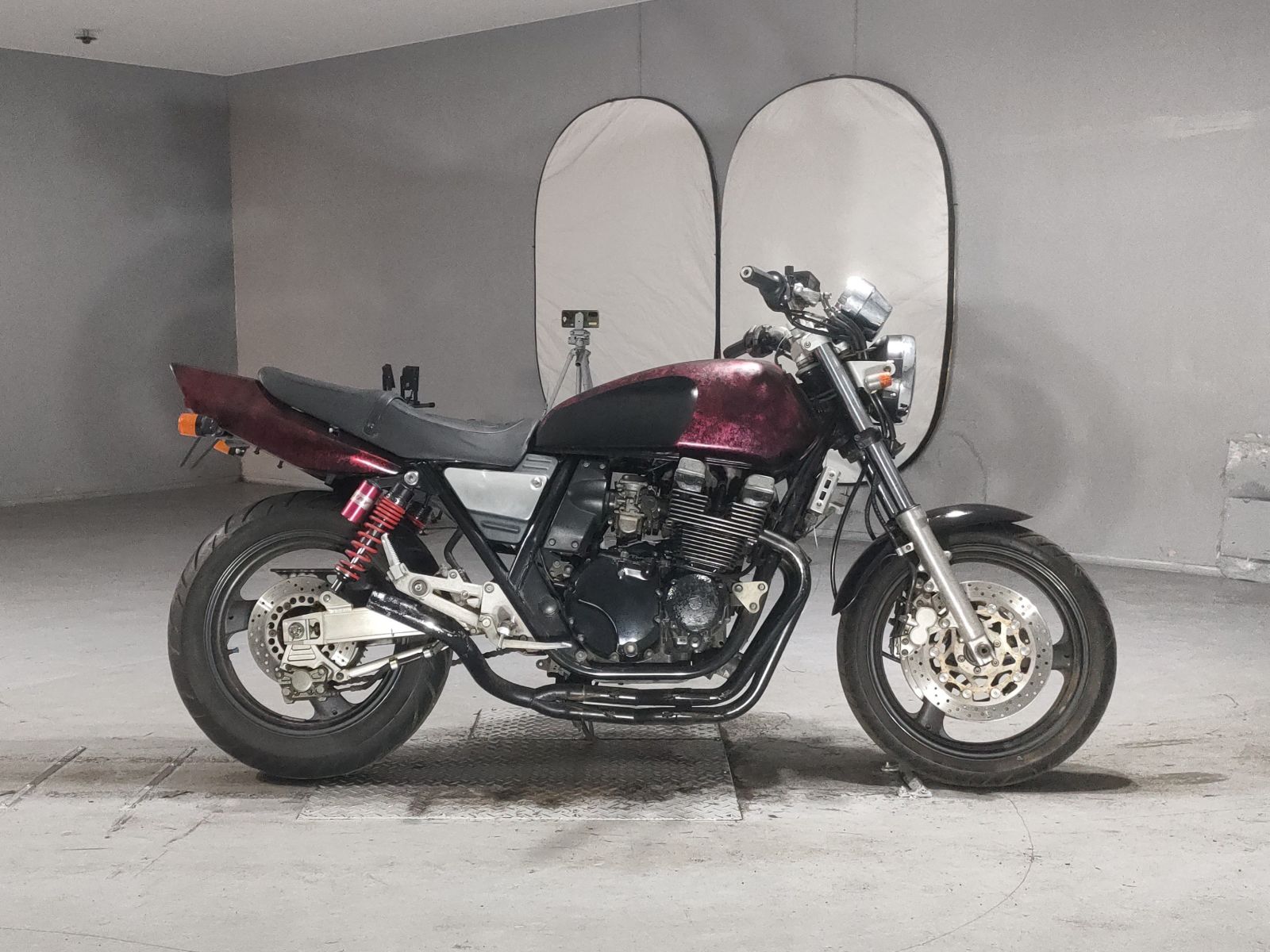 Yamaha XJR400