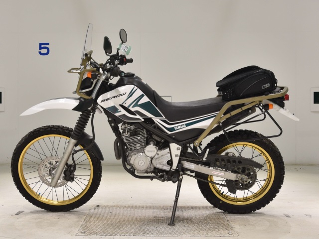 Yamaha SEROW 250-2