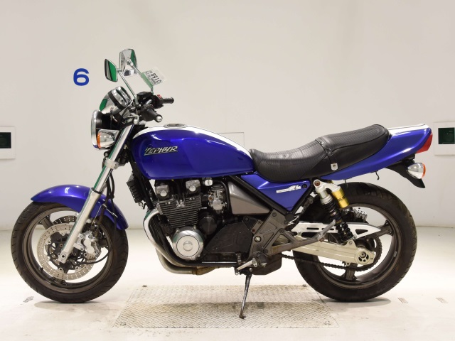 Kawasaki ZEPHYR400K