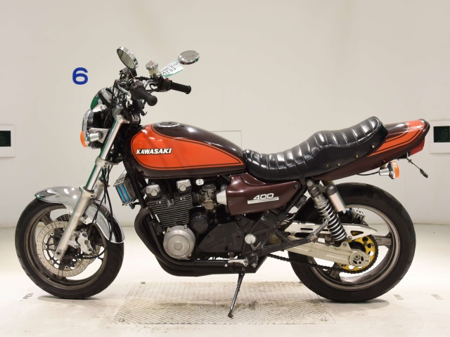 Kawasaki ZEPHYR400K