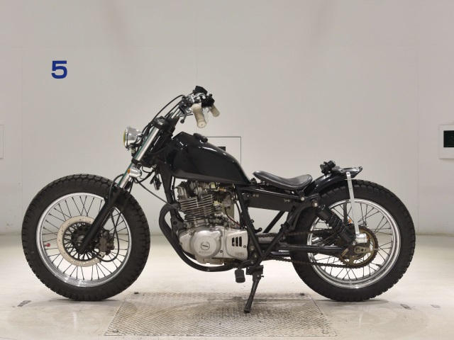 Suzuki GLASS TRACKER BIG BOY