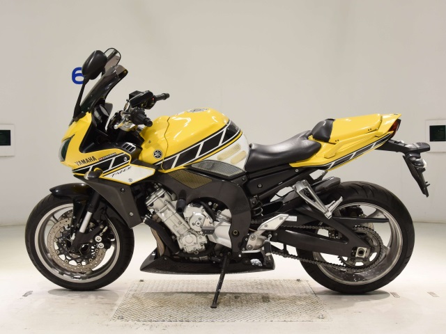Yamaha FZ-1 FEATHER