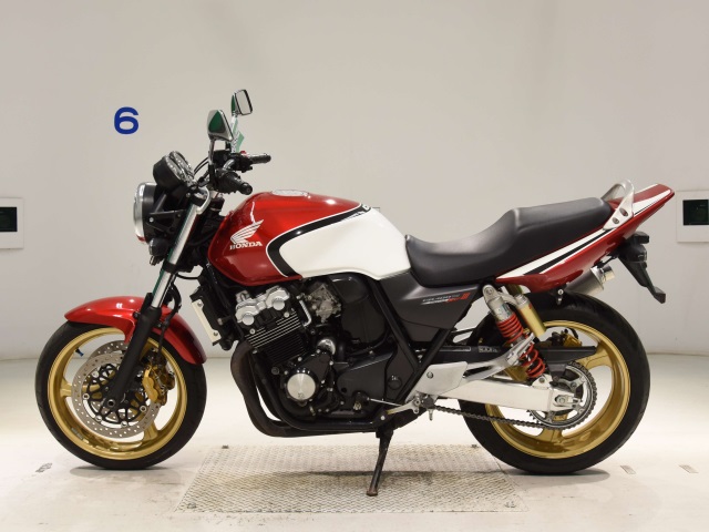 Honda CB400SFV-3