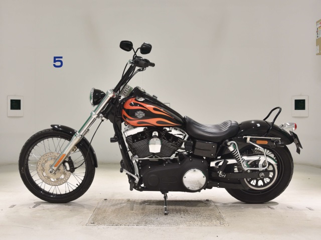 Harley-Davidson HARLEY FXDWG1580