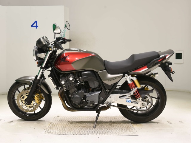 Honda CB400SFV-4
