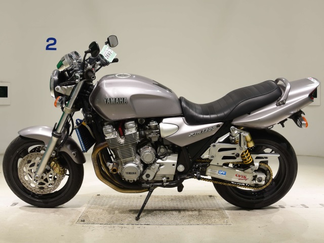 Yamaha XJR1300