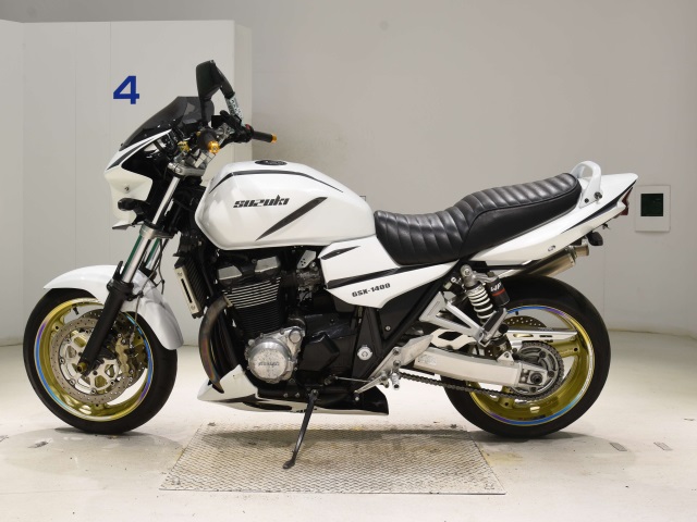 Suzuki GSX1400