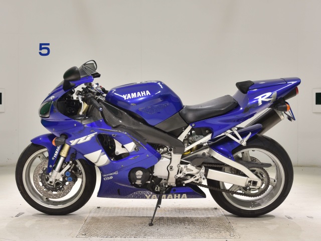 Yamaha YZF-R1