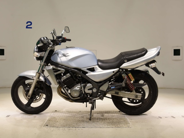 Kawasaki BALIUS250-2