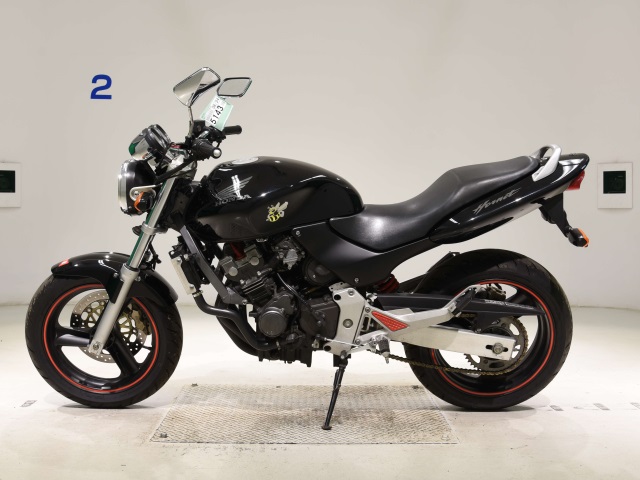 Honda HORNET250