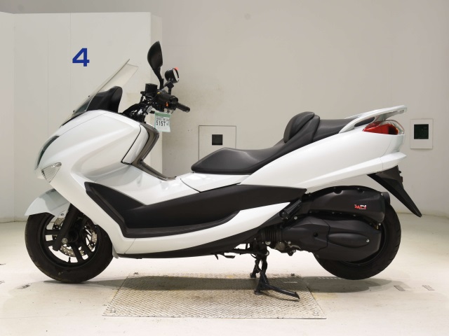 Yamaha MAJESTY 250-4