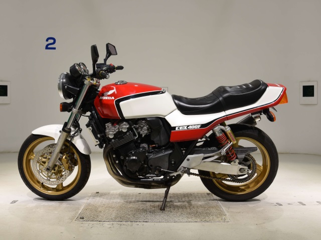 Honda CB400SFV-2