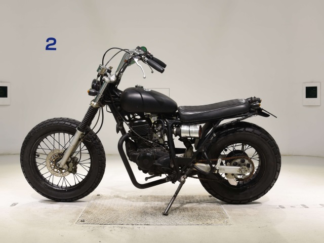 Yamaha TW225