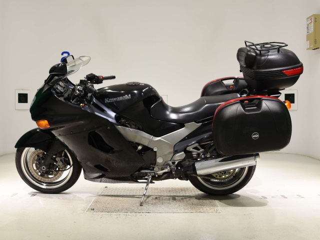 Kawasaki ZZR1100