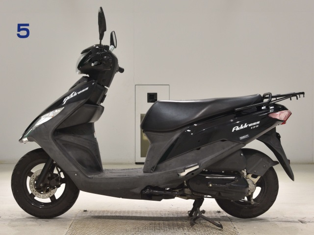 Suzuki ADDRESS V125
