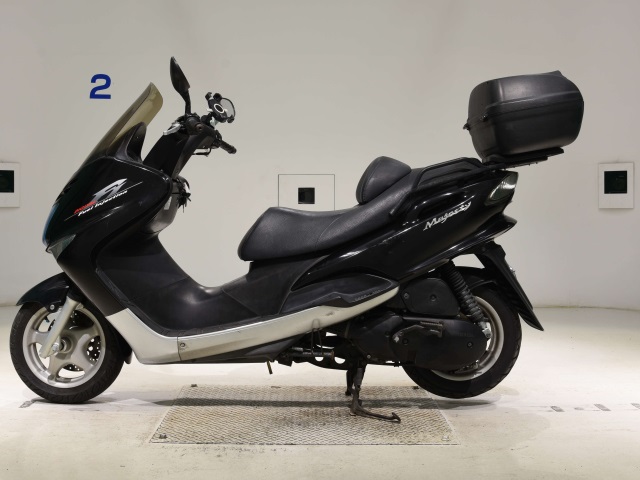 Yamaha MAJESTY 125FI