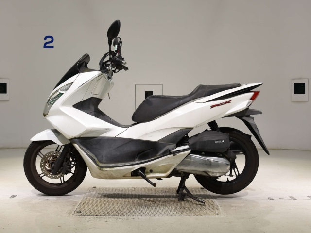Honda PCX125-2