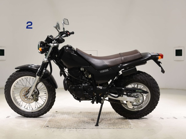 Yamaha TW225