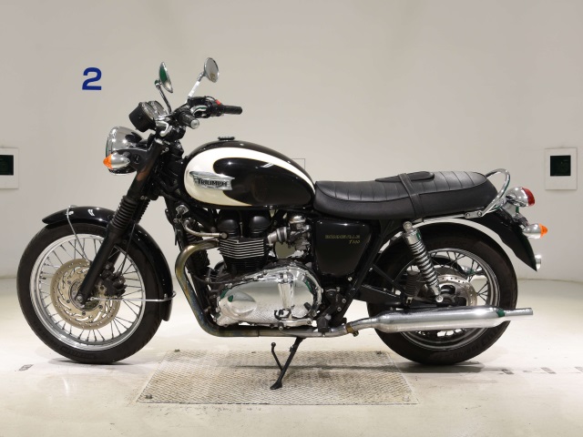 Triumph TRIUMPH BONNEVILLE T100