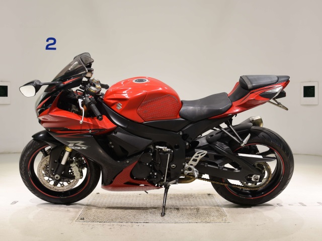 Suzuki GSX-R750