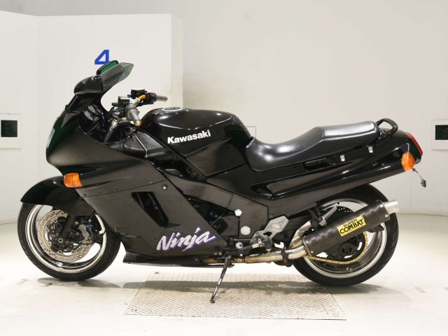 Kawasaki ZZR1100