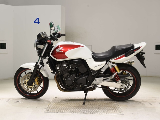 Honda CB400SFV-4