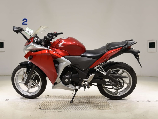 Honda CBR250R ABS