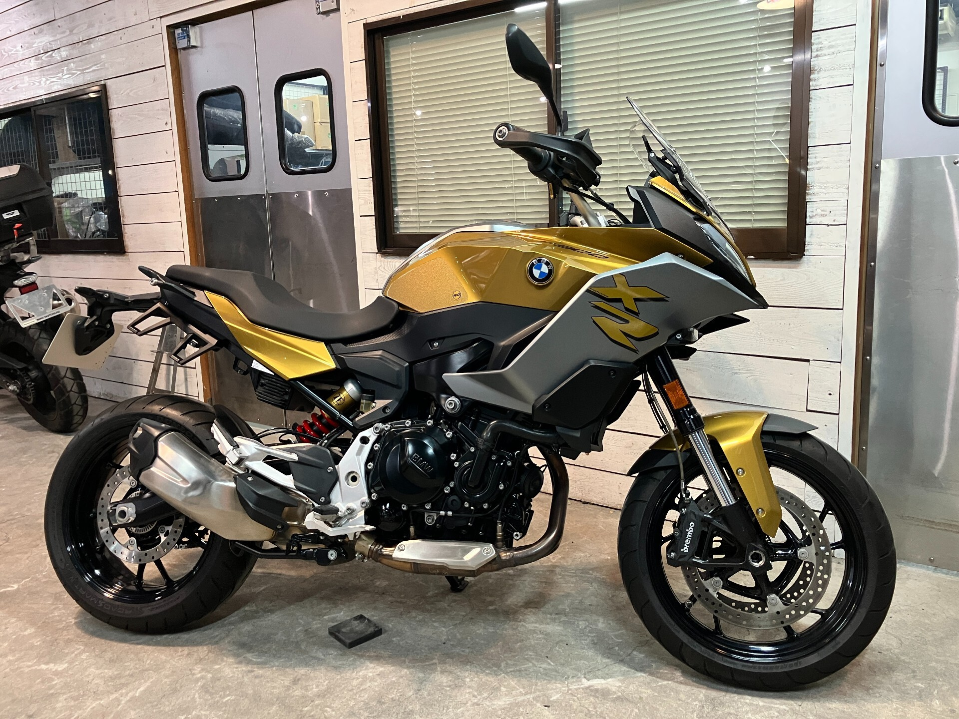 OTHER BMW F900XR